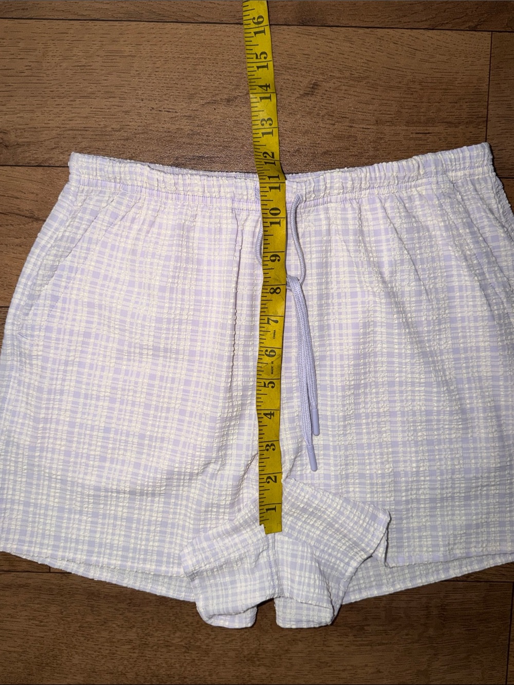 Lululemon Size XS Seersucker Check Pull-On Short 3" Butter Cream Lavender Dainty - Picture 13 of 14